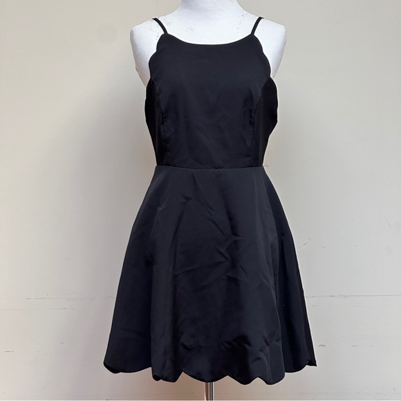 Lulus Dresses & Skirts - Lulus Black Scallop Fit & Flare Halter Dress Size Medium
